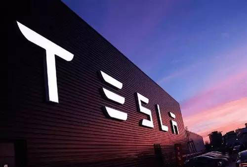 特斯拉“百日未完工即免單”的底氣從何而來？