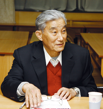 張乃國-就飛輪儲能UPS技術的發(fā)展和應用前景進行闡述和分析