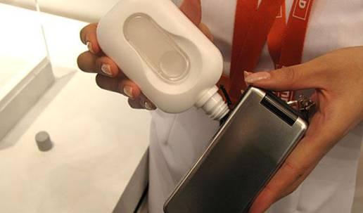 手機電池發(fā)展方向：大容量不是夢