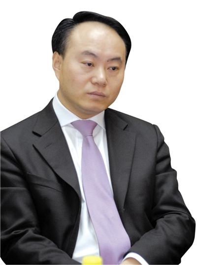 施正榮財富七年蒸發(fā)186億面臨關(guān)聯(lián)交易調(diào)查