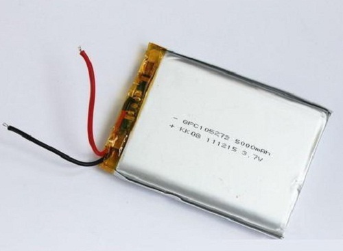 圖4:移動(dòng)電源內(nèi)部的鋰聚合物電芯