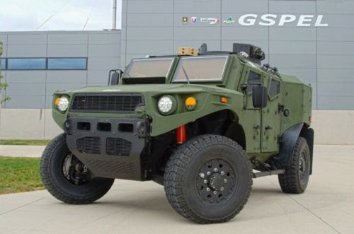 美軍方打造新型混動軍用卡車